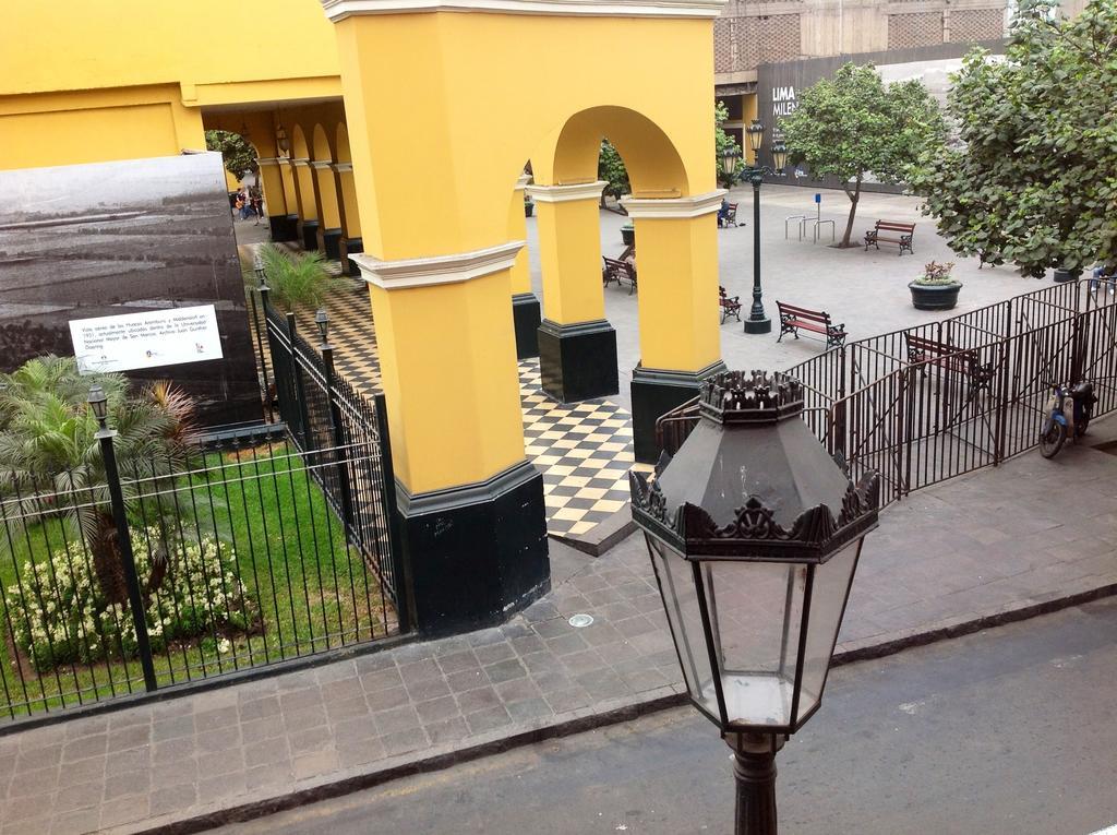 Santa Rosa Apartotel- Centro Historico リマ 部屋 写真