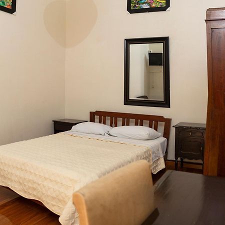 Hospedaje Santa Rosa- Centro Historico リマ エクステリア 写真